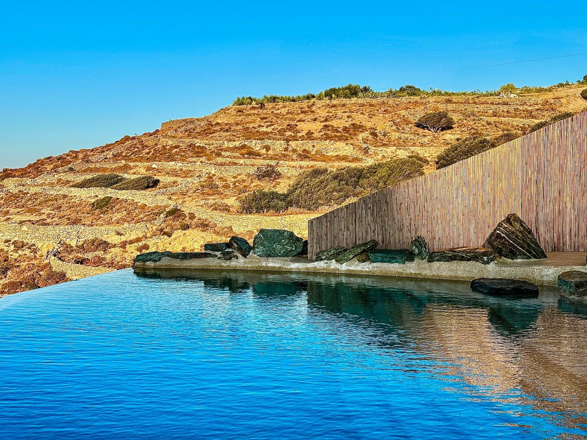Agada Folegandros Suites & Villas Áno Meriá Esterno foto