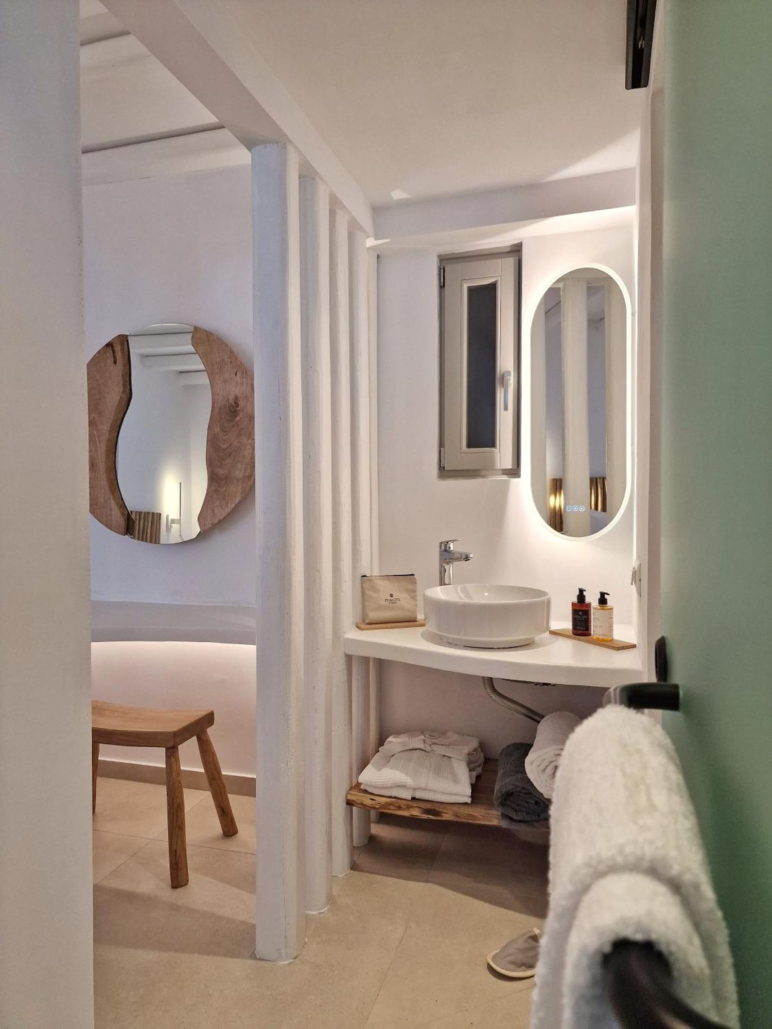 Agada Folegandros Suites & Villas Áno Meriá Esterno foto