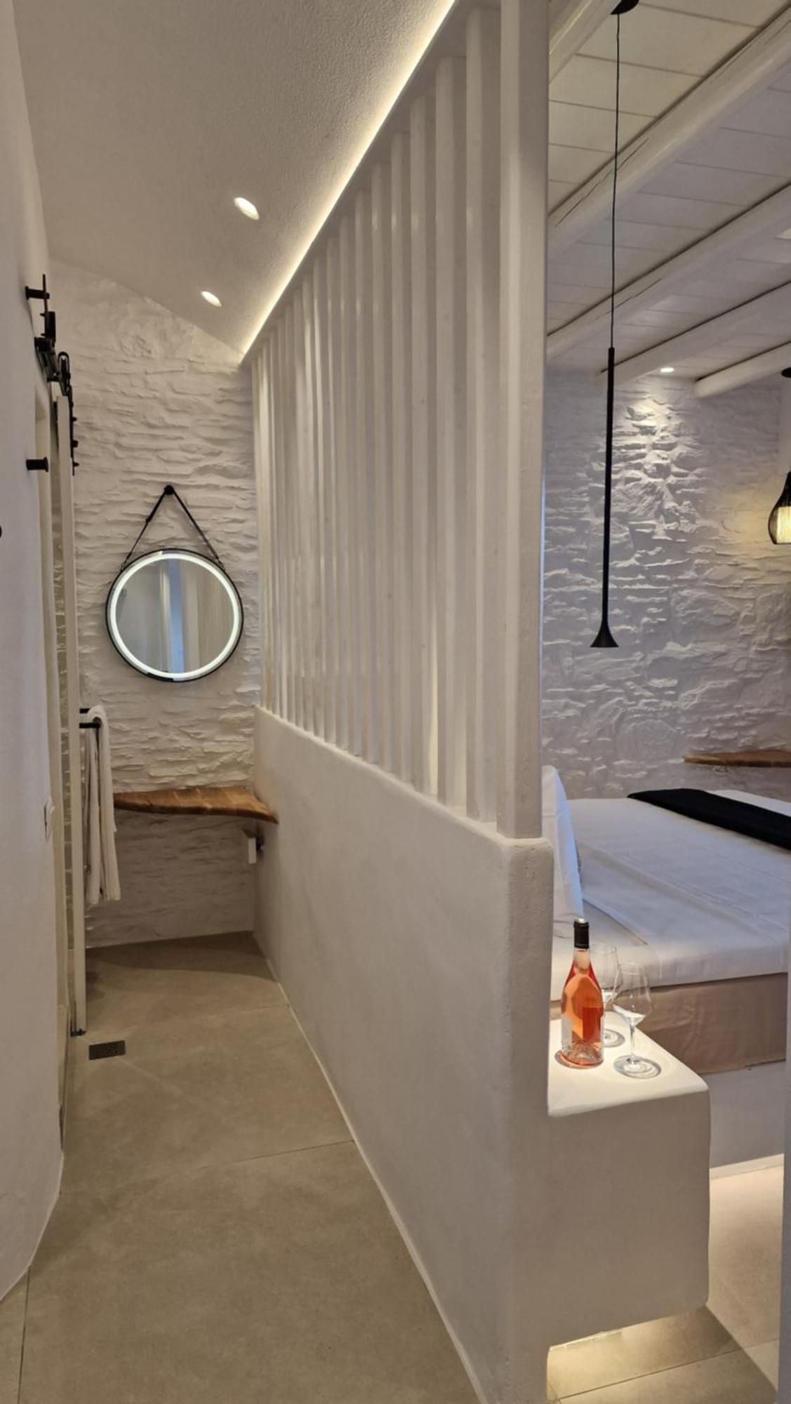 Agada Folegandros Suites & Villas Áno Meriá Esterno foto
